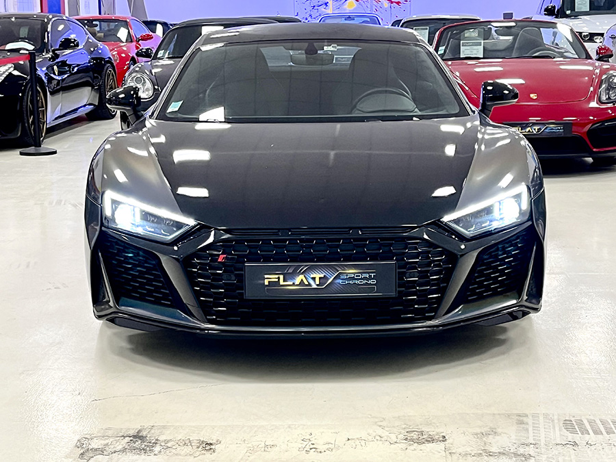 AUDI R8 5.2 V10 540cv Coupé / Sport Car 12/2020